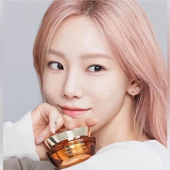 Sulwhasoo Concentrated Ginseng Renewing Jumpo Cream Set( New Arrival) - Picture 5 of 5